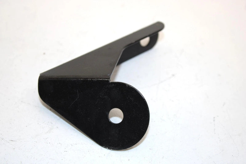 03 Bombardier Quest 650 Oem Right Handlebar Protector Bracket 709400116 AB1.1