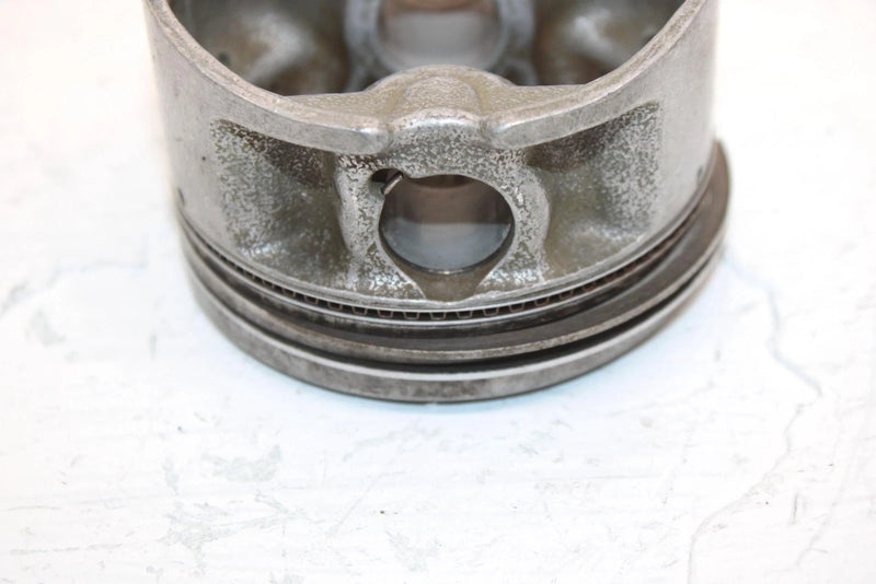 1999 Yamaha  Bear Tracker 2wd Oem 71mm Piston 4BD-11631-00-Y0 AY50