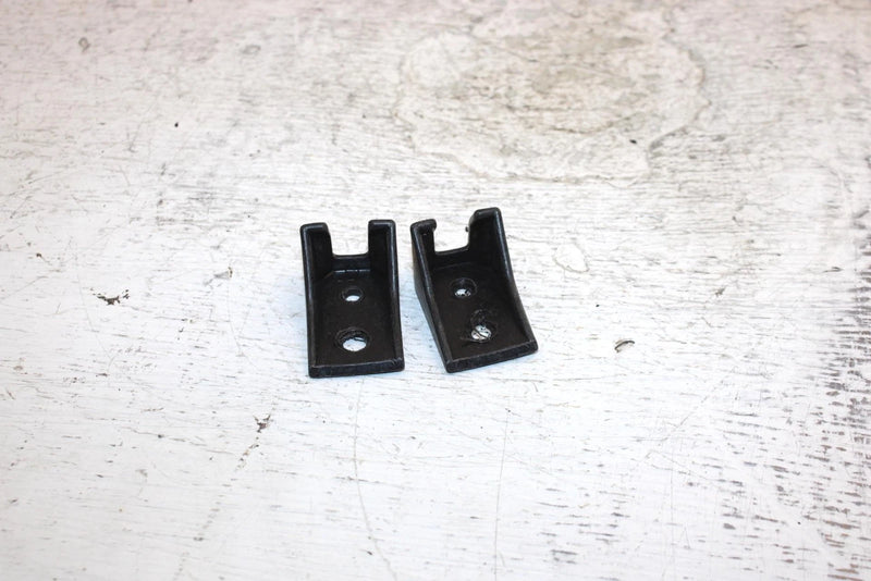 1995 Arctic Cat Z 440 Oem Hood Latch Cup Pair 0115-307 SA13