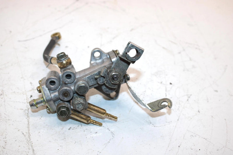 00 Arctic Cat Zr 440 Sno Pro Oem Oil Pump 3005-367 Q1831