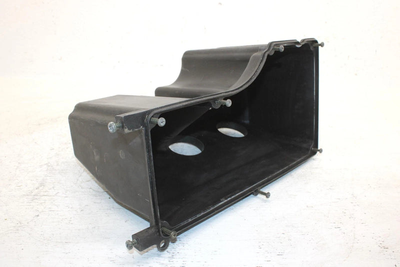 1997 Yamaha Vmax Sx 700 Triple Oem Airbox Base  8CH-14441-01-00 SY10