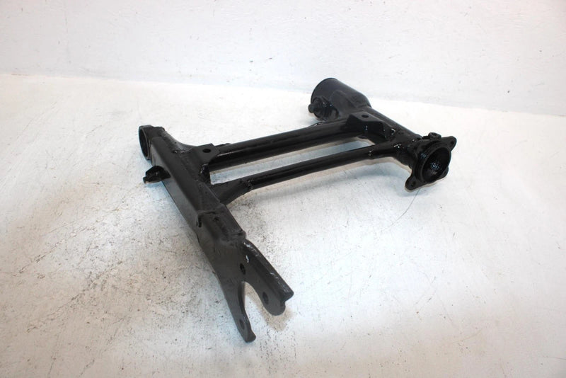 1985 Honda Trx Fourtrax 250 A Oem Rear Swing Arm 52110-HA8-770 AH48