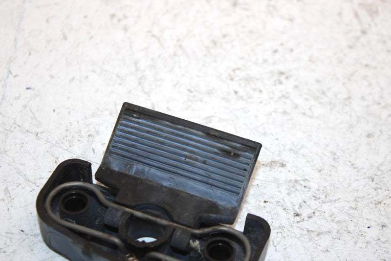 1994 Polaris Sl 750 Oem Seat Latch 5431358 JP29