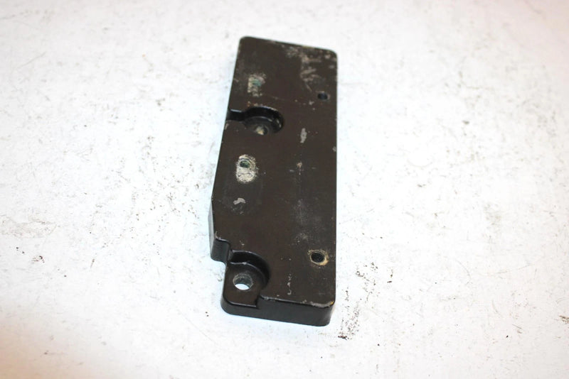 1990 Kawasaki 650 Ts Oem Exhaust Mount Plate 39009-3703 JK10