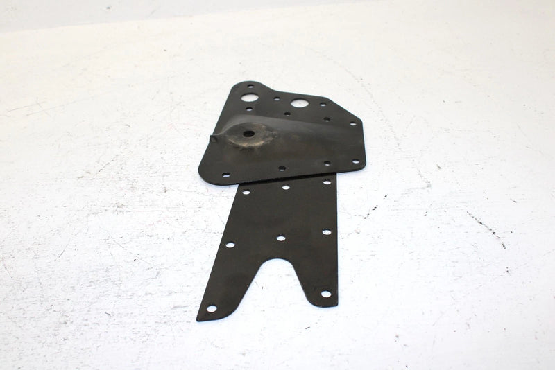 1997 Polaris Classic Touring Oem Right Suspension Bracket 1012440-067 SP41