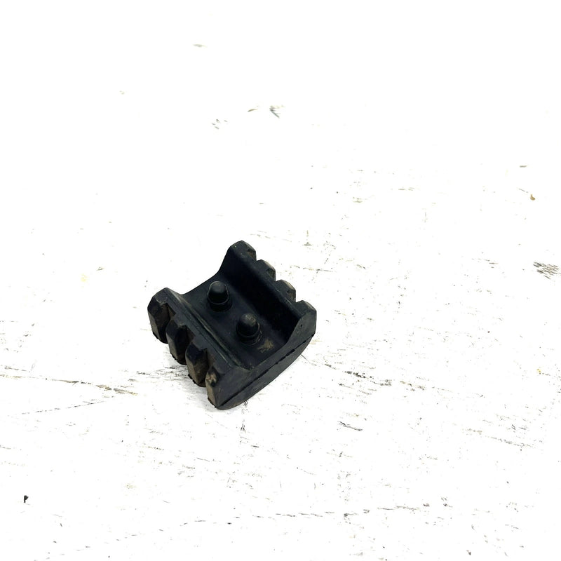 2012 Yamaha Grizzly 550 YFM550 4x4 OEM Fuel Tank Dampner 1HP-F4181-00-00 AY65
