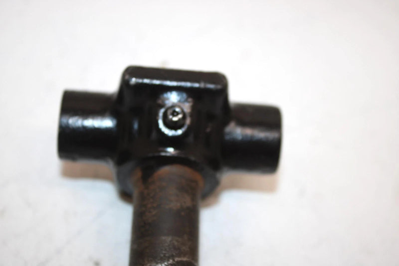 88 Polaris Indy 650 Oem  Steering Spindle With Grease Zerk 6230055 SP202