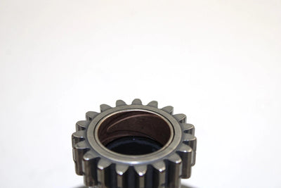 89 Suzuki Quadrunner 160 LT160E 2x4 OEM One Way Clutch Housing 21110-02c01 AS16