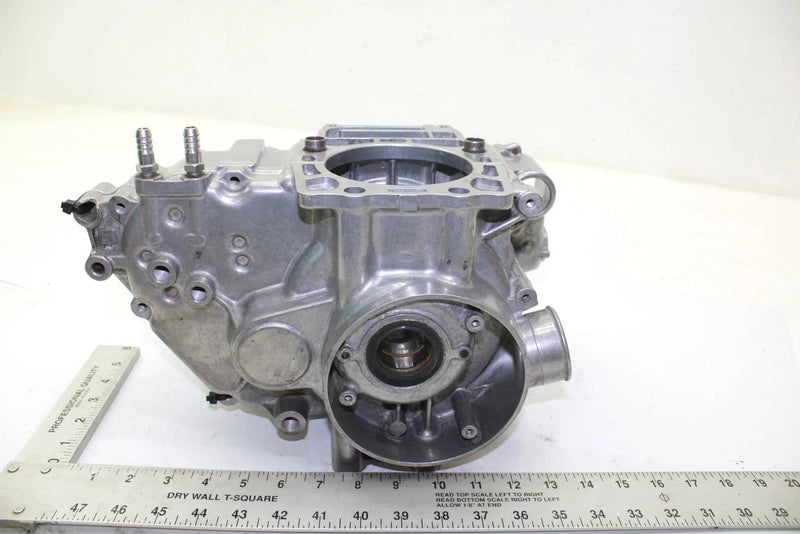95 Polaris Magnum 425 4x4 OEM Crankcase 3084833 AP100