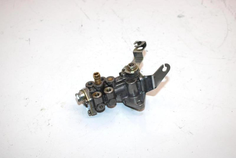 98 Arctic Cat Zr 500 Oem Oil Pump 3005-118 SA169