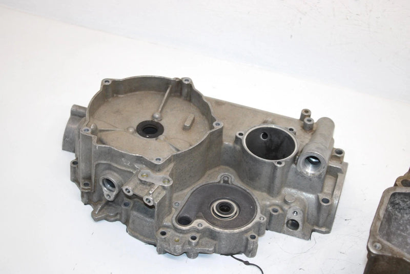 14 Can-am Outlander Max 400 Efi Oem Crankcase 420296761 AB6