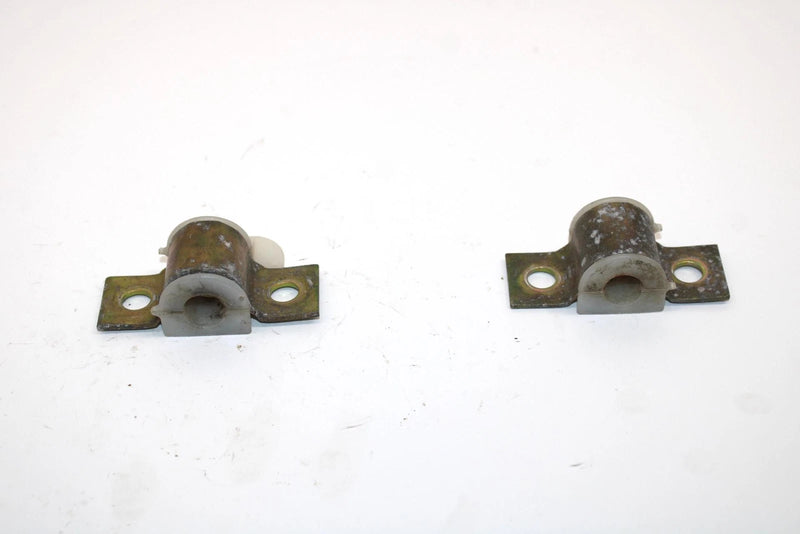 2005 Ski-doo Mach Z 1000 Oem Sway Bar Bushing Pair 506095800 SS76