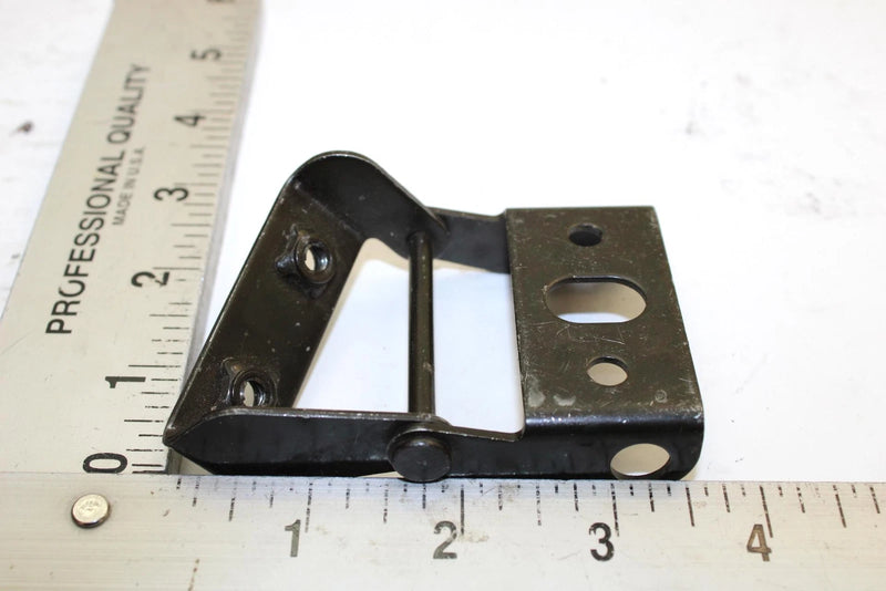 2002 Yamaha Mountain Max 700 Oem Right Hinge 8CR-7714A-00-00 Q2625
