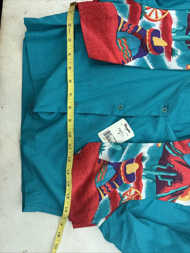 New Women’s Wrangler Blue Designed Long Sleeve Button Up Medium YY-90
