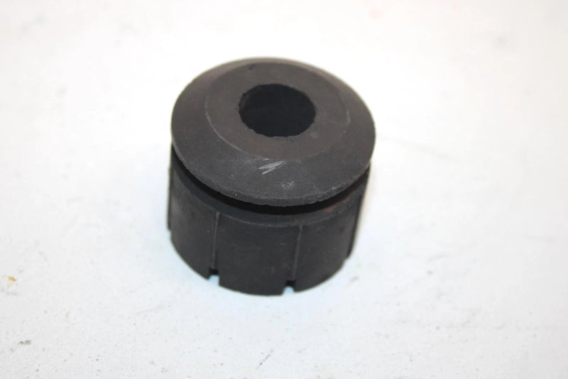 84 Honda Atc200s A Oem Seat Mount Dampner Pair 77207-HA0-000 AH0