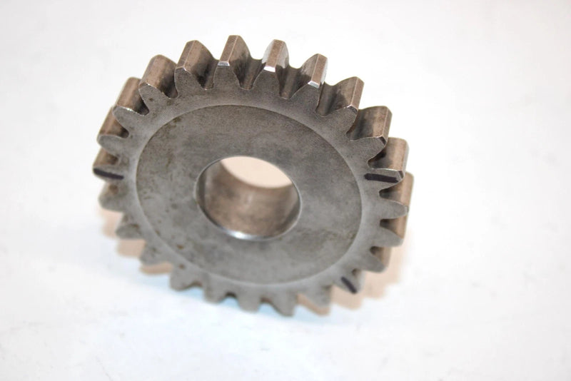 03 Bombardier Quest 650 Oem 23T Idler Gear 711635310 420635310 AB1.1
