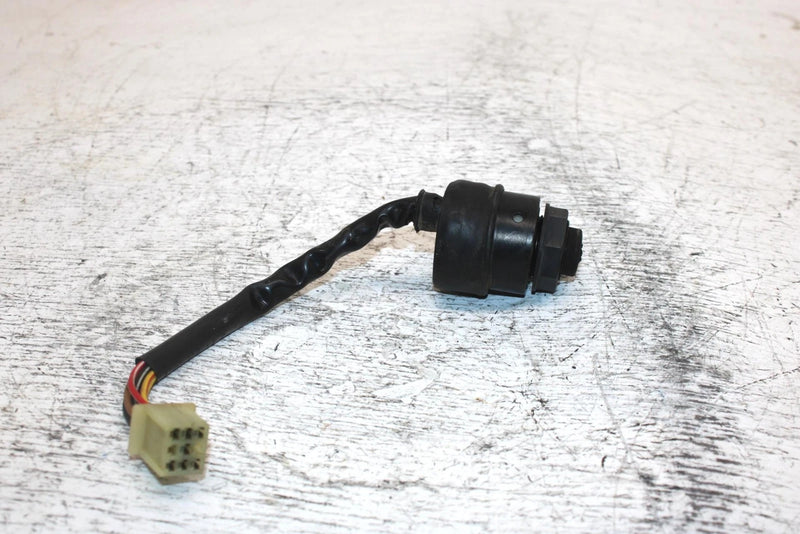 1995 Yamaha Vmax 600 Oem Ignition Key Switch 8AB-82510-01-00 SY11