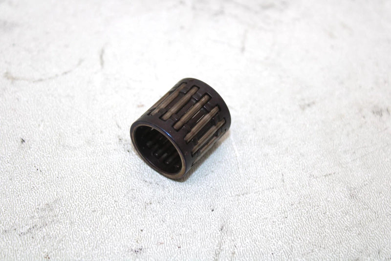1995 Polaris Xplorer Oem Wrist Pin Needle Bearing 3084168 Q4979
