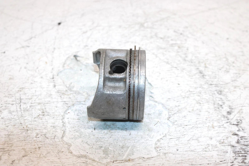 1990 Yamaha  Moto 4 Oem 67mm Cylinder 21V-11631-00-Y0 AY5