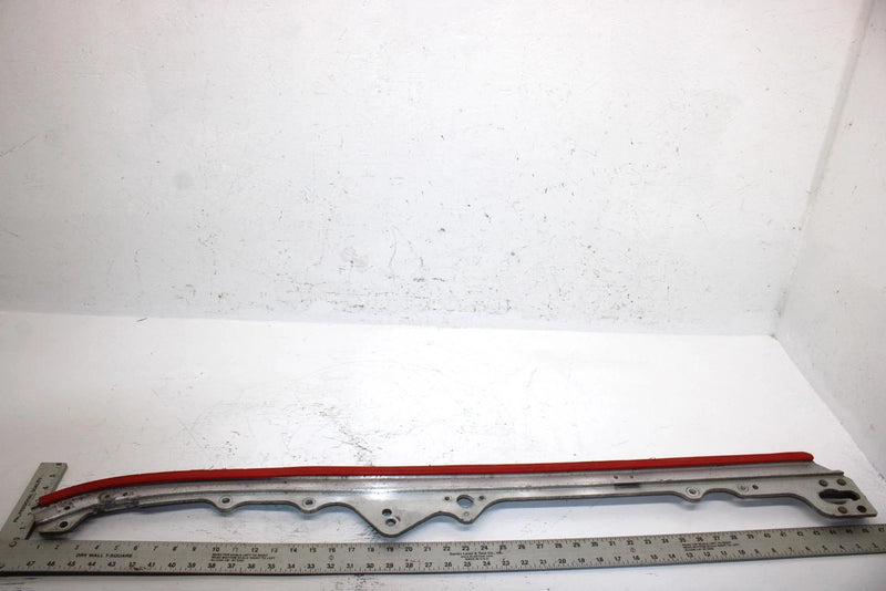 1994 Yamaha Vmax 600 Oem Right Skid Rail 8BX-W4741-00-00 SY25