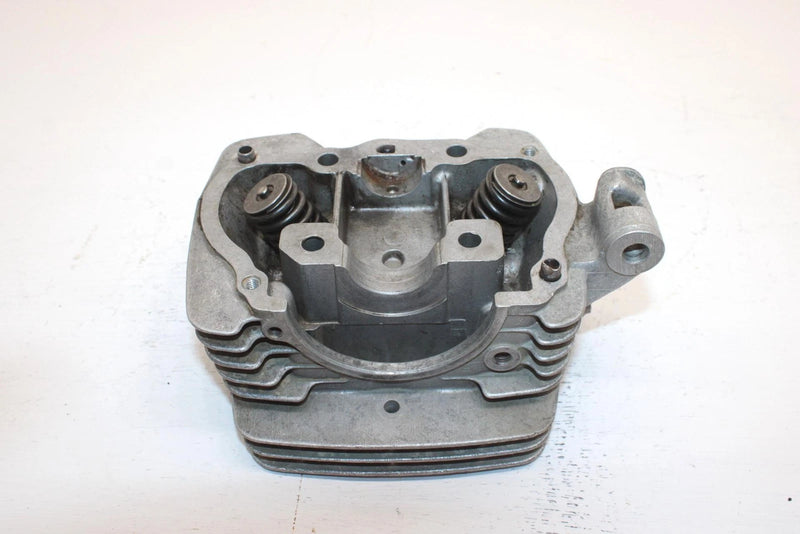 82 Honda Atc 185 All Terrain Oem Cylinder Head 12000-427-010 12000-427-305 AH70