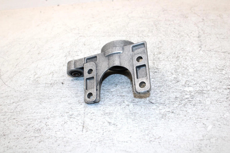 1995 Yamaha Vmax 500 Oem Bearing Housing 8AB-47631-00-00 SY34