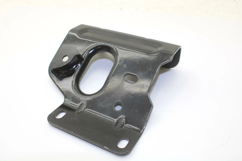 03 Polaris Magnum 330 4x4 OEM Rear Motor Mount 1013133-067 Q4956