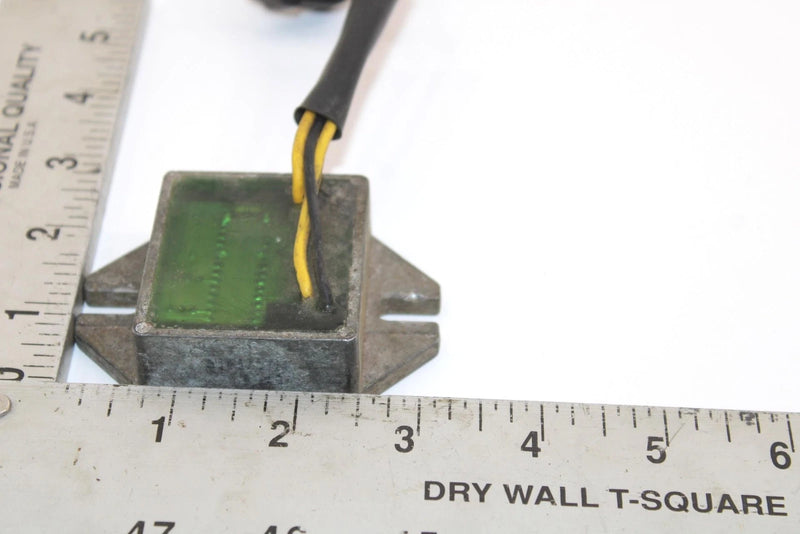 Ski-doo Oem Voltage Regulator 515175216 Q4578