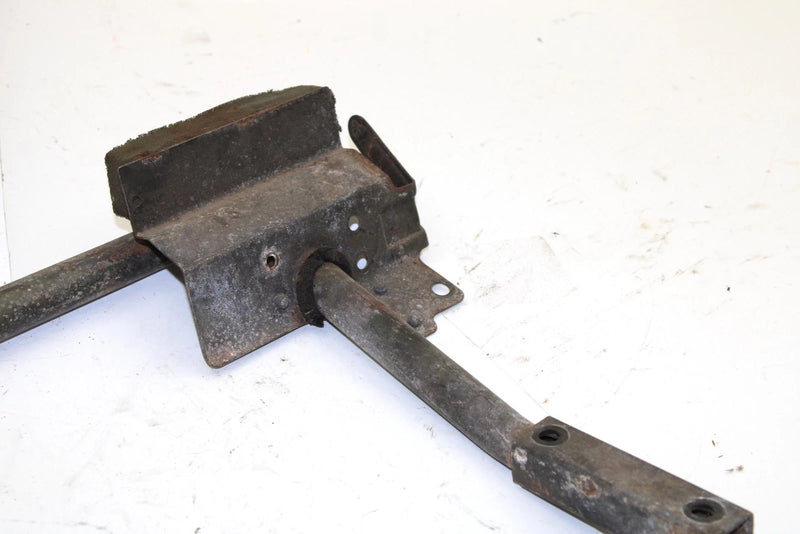 1988 Yamaha Exciter Oem Front Bumper Bracket 84M-77512-01-00 SY120