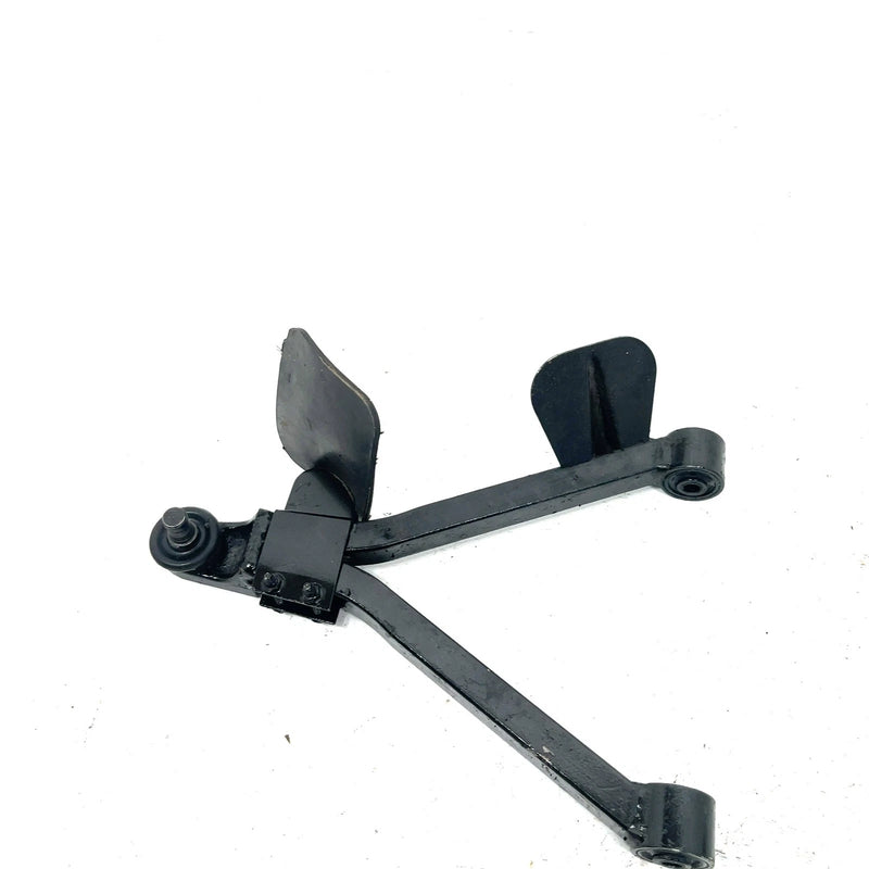 98-99 Arctic Cat 500 4X4 OEM Front Lower A Arm Set 0503-202 AA38