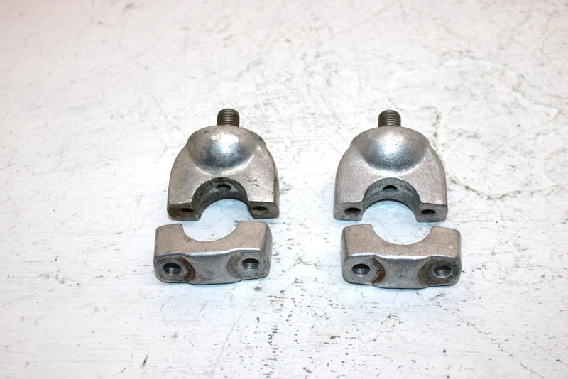 1982 Honda Atc110 Oem Handlebar Clamp Set 95014-32100 AH65