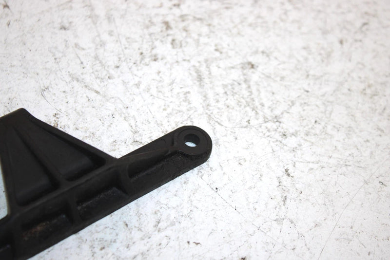 1990 Kawasaki 650 Ts OEM Water Strainer Clamp 92170-3725 JK8