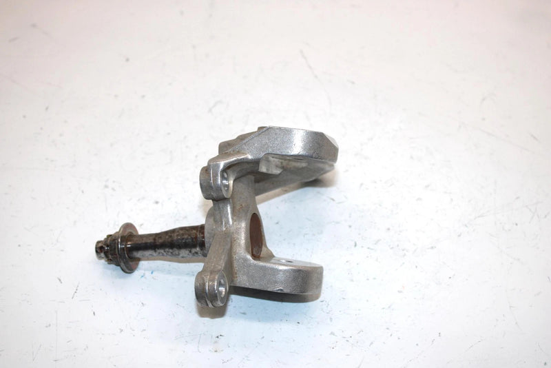 08 Arctic Cat Utility 250 Oem Right Steering Knuckle 3303-930 AAS