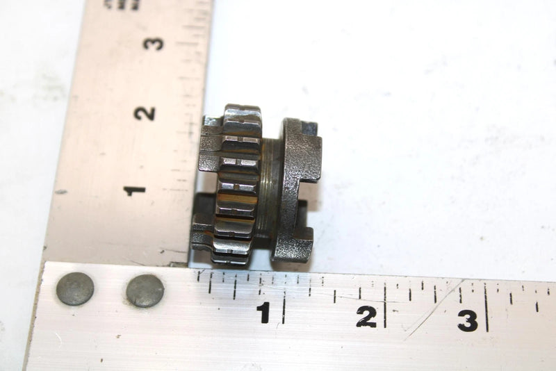 1985 Yamaha  Moto 4 Oem 3rd Pinion Transmission Gear 21T 24W-17131-00-00 Q3497