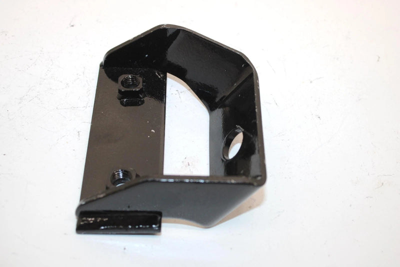 92 Yamaha Ovation Le Oem Rear Lower Bracket 85L-21427-00-00 SYS