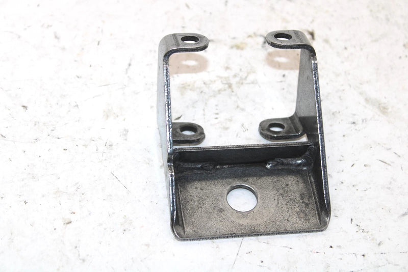 1987 Yamaha Phazer Oem Engine Bracket 3 8V0-21429-01-00 SY64