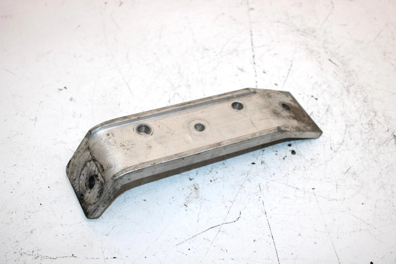 04 Polaris Switchback 800 Oem Right Engine Motor Mount Plate 5246381 SP207