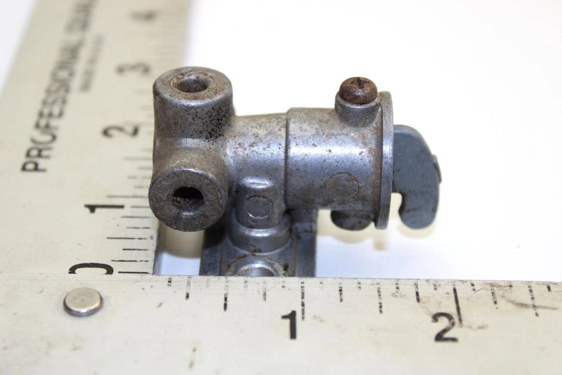 1988 Suzuki Quadrunner 250 Oem Petcock 44300-19B01 AS18