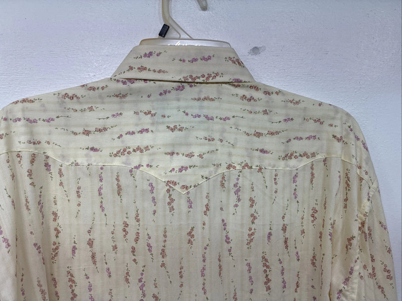 New Women’s White Horse Yellow Floral Long Sleeve Pearl Snap Size XXL YY-47