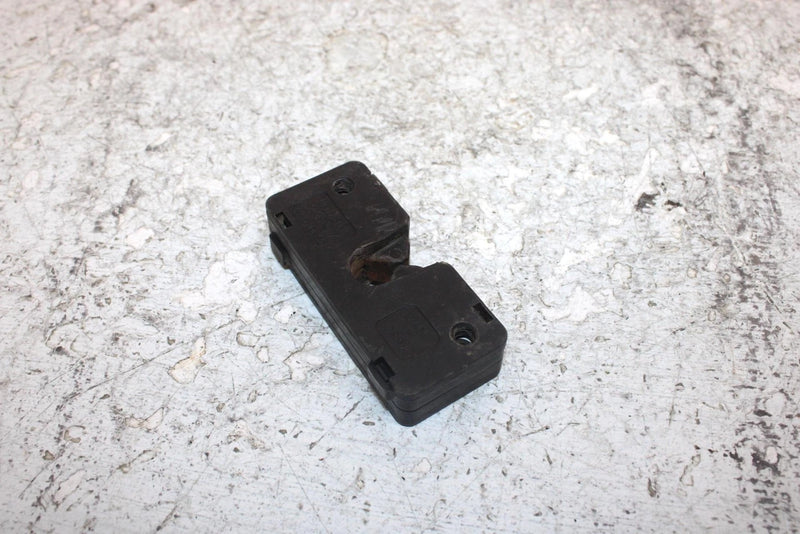2015 Polaris Ranger 570 Eps Oem Tailgate Latch 7081568 XP5