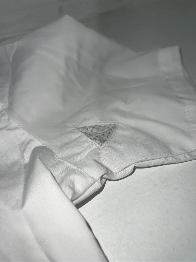 New Women’s White Tough 1 Comfort Riders Short Sleeve English Shirt. 36 G-36