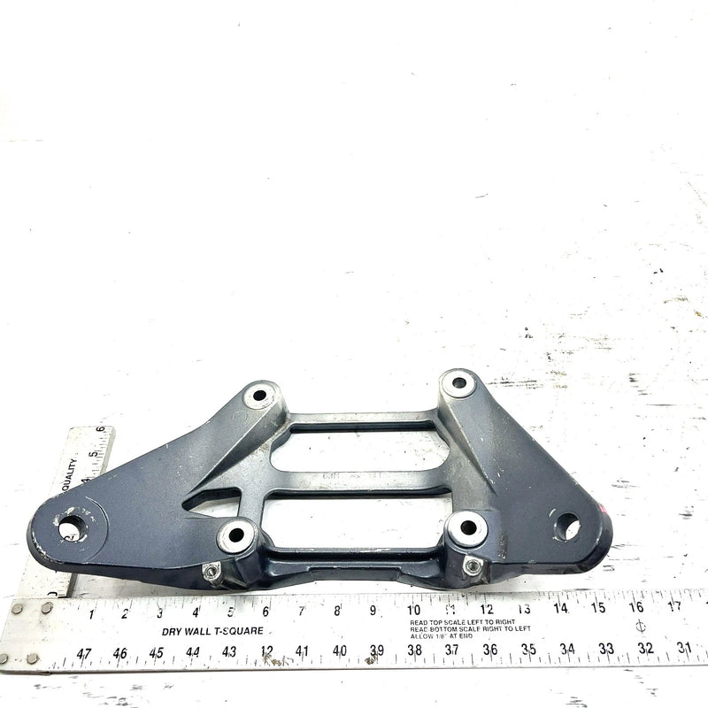 96-97 Yamaha WaveVenture 1100 WVT1100 OEM Rear Engine Mount 63M-21425-00-94 JY14