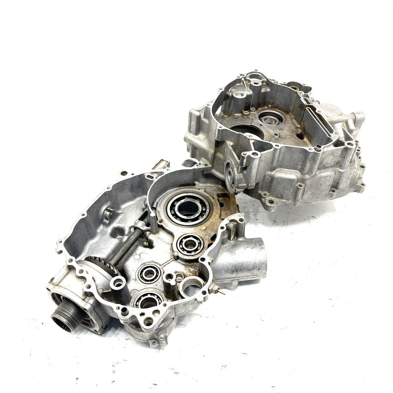 null Yamaha Grizzly 550 YFM550 4x4 OEM Crankcase 3B4-15100-27-00 AY65