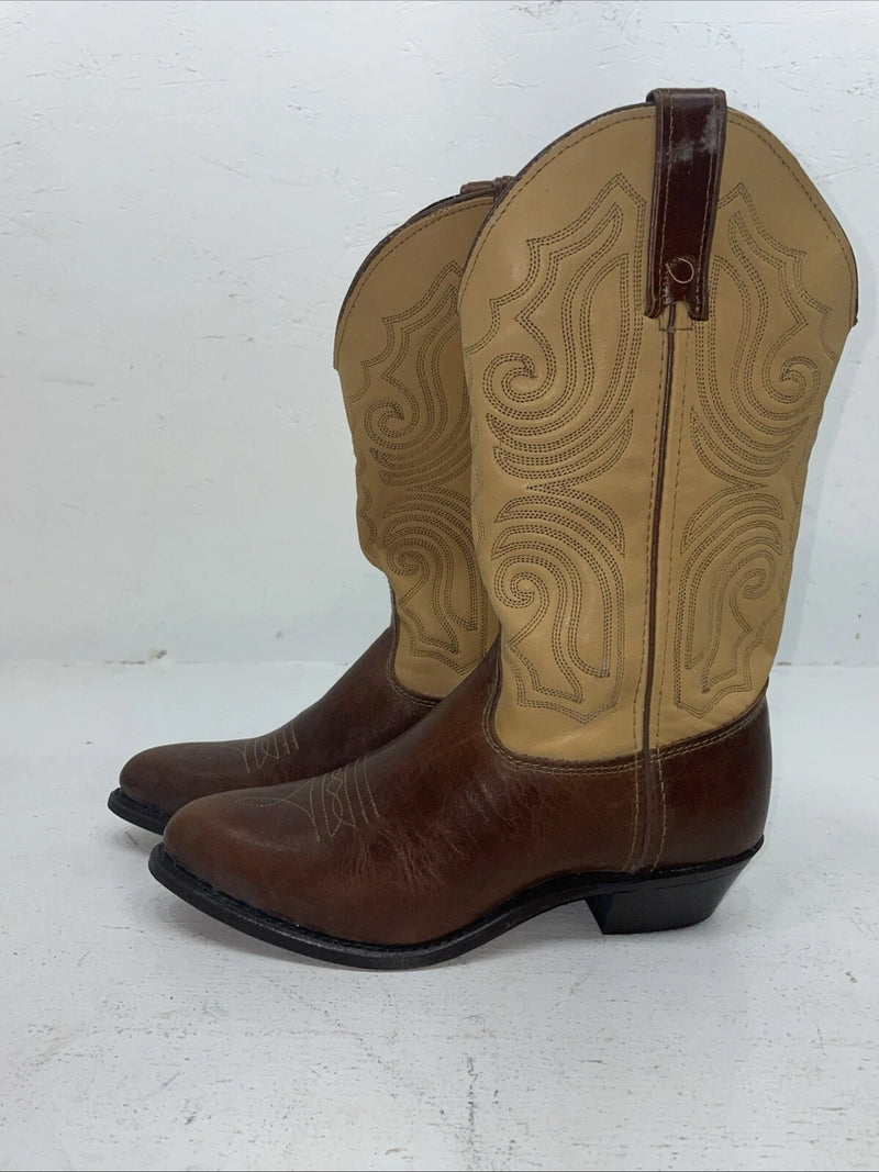 New Women’s Brown Capezio Cowboy Boots. L 224 7 M. 18-96