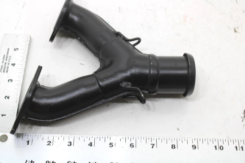 1987 Yamaha Srv Oem Exhaust Manifold  8K4-14610-00-00 SY131