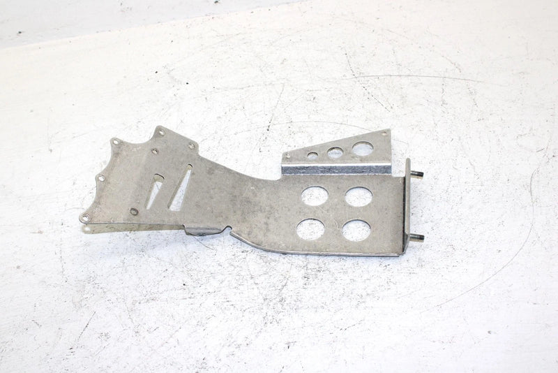 2013 Polaris 600 Rush Pro Oem Upper Left Footrest Bracket 1018137 SP30