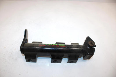 05 Arctic Cat T660 Turbo Touring Oem Right Steering Knuckle 0703-648 SAS6