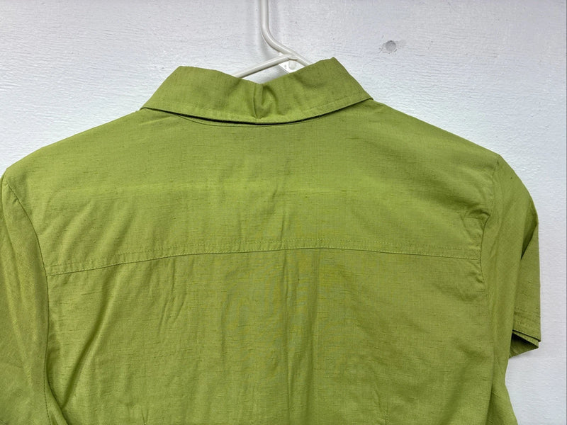 New Women’s Gordon James Green Short Sleeve Button Up Medium KK-19