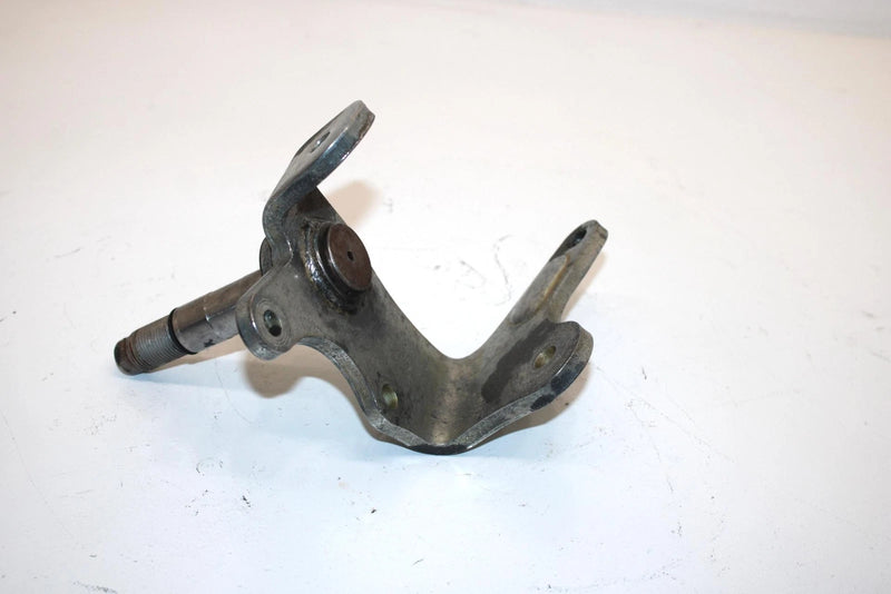 03 Bombardier Rally 200 Oem Left Steering Knuckle 709400108 A44510179000 AB2
