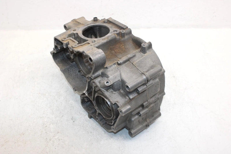 1996 Kawasaki Bayou 300 Oem Crankcase 14001-5323 AK25